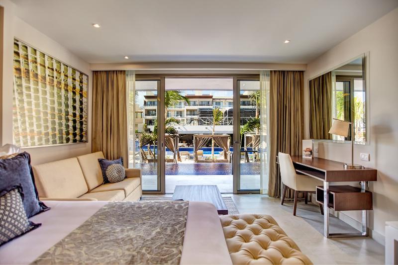 Hideaway At Royalton Riviera Cancun, An Autograph Collection All- Inclusive Resort - Adults Only Puerto Morelos Luaran gambar